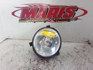Używane Reflektor lewy Volkswagen Lupo (6X1) 1.0 MPi 50 Cena € 20,00 Procedura marży oferowane przez Autosloopbedrijf gebr. Maris