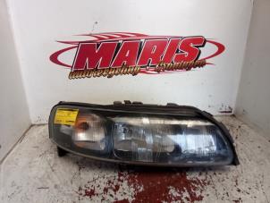 Begagnade Strålkastare, höger Volvo S60 I (RS/HV) 2.4 20V 170 Pris € 45,00 Marginaltabell erbjuds av Autosloopbedrijf gebr. Maris