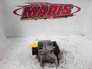 Gebruikte Alternator Volkswagen Passat (3B2) 2.3 VR5 Prijs € 40,00 Margeregeling aangeboden door Autosloopbedrijf gebr. Maris