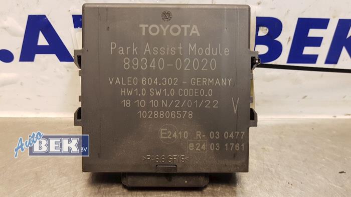 PDC-modul från en Toyota Auris (E15) 1.8 16V HSD Full Hybrid 2010