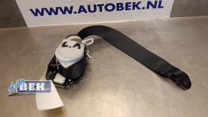 Gebruikte Veiligheidsgordel links-achter Nissan Micra (K13) 1.2 12V Prijs € 22,50 Margeregeling aangeboden door Auto Bek