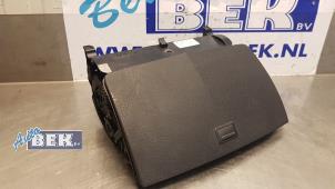 Gebruikte Kantelmechaniek display Mercedes C Estate (S204) 2.2 C-220 CDI 16V BlueEfficiency Prijs € 40,00 Margeregeling aangeboden door Auto Bek