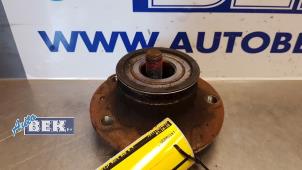 Gebruikte Wiellager achter Volkswagen Golf VII Variant (AUVV) 2.0 TDI 150 16V Prijs € 40,00 Margeregeling aangeboden door Auto Bek