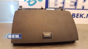 Używane Wyswietlacz mechanizmu wyladowczego Mercedes C (W204) 1.8 C-180 CGI 16V Cena € 47,50 Procedura marży oferowane przez Auto Bek