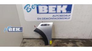 Gebruikte Spatbord links-voor Mini Mini Cooper S (R53) 1.6 16V Prijs € 17,50 Margeregeling aangeboden door Auto Bek
