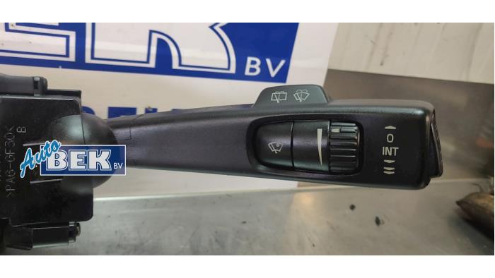 Combischakelaar Stuurkolom van een Volvo V50 (MW) 2.0 16V 2006
