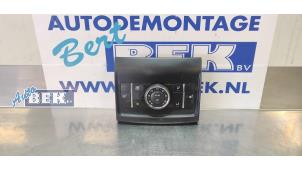 Begagnade Värmekontrollpanel Mercedes R (W251) 3.0 320 CDI 24V 4-Matic Pris € 32,50 Marginaltabell erbjuds av Auto Bek
