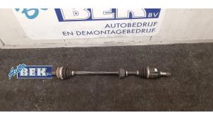 Gebruikte Steekas rechts-voor Toyota Yaris (P1) 1.0 16V VVT-i Prijs € 15,00 Margeregeling aangeboden door Auto Bek