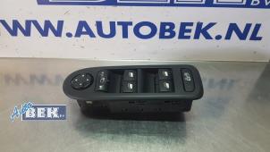 Używane Przelacznik combi okienny Peugeot 508 SW (8E/8U) 2.0 BlueHDi 180 16V Cena € 85,00 Procedura marży oferowane przez Auto Bek