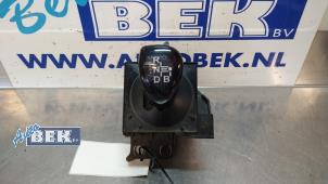 Gebruikte Selectiehendel automaat Toyota Auris Touring Sports (E18) 1.8 16V Hybrid Prijs € 35,00 Margeregeling aangeboden door Auto Bek