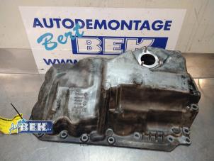 Begagnade Oljetråg BMW 5 serie Touring (F11) 520d 16V Pris € 100,00 Marginaltabell erbjuds av Auto Bek