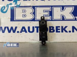 Gebruikte Bediening boordcomputer Peugeot 208 I (CA/CC/CK/CL) 1.2 Vti 12V PureTech Prijs € 35,00 Margeregeling aangeboden door Auto Bek