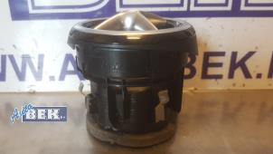 Gebruikte Luchtrooster Dashboard Mercedes B (W246) 1.6 B-200 BlueEFFICIENCY Turbo 16V Prijs € 25,00 Margeregeling aangeboden door Auto Bek