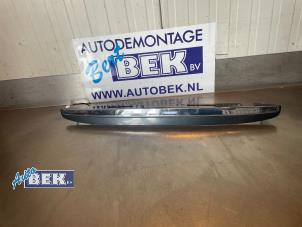 Begagnade Handtag, baklucka Lexus RX (L2) 400h V6 24V VVT-i 4x4 Pris € 25,00 Marginaltabell erbjuds av Auto Bek