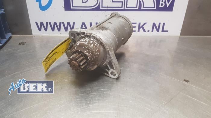 Startmotor från en Volkswagen Golf VI Variant (AJ5/1KA) 1.6 TDI 16V 105 2010