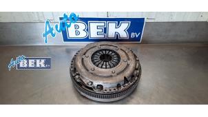 Używane Zestaw sprzegla (kompletny) Volkswagen Golf VII (AUA) 2.0 GTI 16V Clubsport S Cena € 400,00 Procedura marży oferowane przez Auto Bek