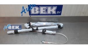 Gebruikte Airbag hemel links Dacia Sandero III 1.0 TCe 90 12V Prijs € 125,00 Margeregeling aangeboden door Auto Bek