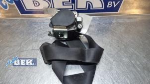 Gebruikte Veiligheidsgordel links-voor Ford Transit Connect 1.8 TDCi 90 DPF Prijs € 49,00 Margeregeling aangeboden door Auto Bek