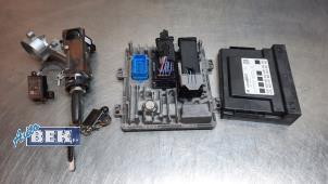 Begagnade Tändningslås + dator Opel Corsa E 1.3 CDTi 16V ecoFLEX Pris € 200,00 Marginaltabell erbjuds av Auto Bek