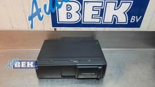 Gebruikte CD Wisselaar Porsche Cayenne (9PA) 4.5 S V8 32V Prijs € 170,00 Margeregeling aangeboden door Auto Bek