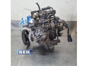 Begagnade Mekanisk bränslepump Mitsubishi Pajero Hardtop (V1/2/3/4) 2.8 TDi Long Body Pris på förfrågan erbjuds av Auto Bek