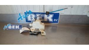 Gebruikte Deurslot Mechaniek 4Deurs links-voor Audi RS 4 Avant (B8) 4.2 V8 32V Prijs € 35,00 Margeregeling aangeboden door Auto Bek