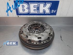 Begagnade Tvåmassesvänghjul Audi A3 Sportback (8PA) 2.0 TDI 16V Pris på förfrågan erbjuds av Auto Bek