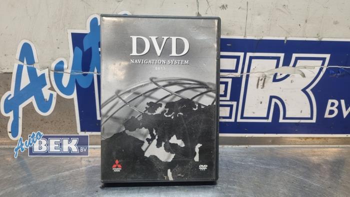 Innerdisplay från en Mitsubishi Pajero Hardtop (V8/9) 3.2 DI-D 16V 2006