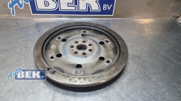 Svänghjul från en Mitsubishi Pajero Hardtop (V8/9) 3.2 DI-D 16V 2006