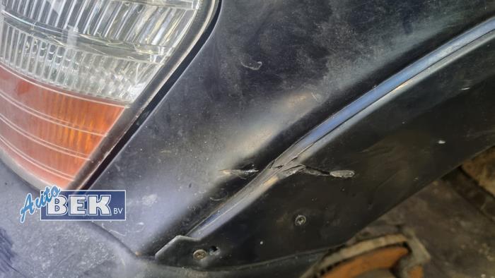 Framskärm, vänster från en Mitsubishi Pajero Hardtop (V8/9) 3.2 DI-D 16V 2006