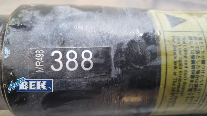 Mellanaxel från en Mitsubishi Pajero Hardtop (V8/9) 3.2 DI-D 16V 2006