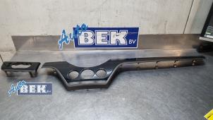 Begagnade Dekorstripeset, kupé Mini Countryman (F60) 1.5 12V Cooper Pris på förfrågan erbjuds av Auto Bek