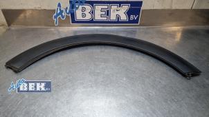 Gebruikte Wielrand achter Kia Niro I (DE) 1.6 GDI Hybrid Prijs € 45,00 Margeregeling aangeboden door Auto Bek