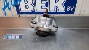 Begagnade Motorfäste Landrover Defender II 2.0 16V P400e Pris € 60,00 Marginaltabell erbjuds av Auto Bek