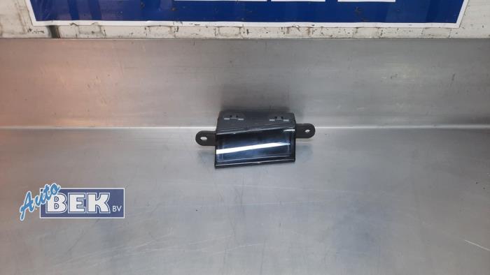 Head-up-display (HUD) från en Opel Astra K 1.4 Turbo 16V 2015