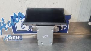 Gebruikte Display Interieur Audi Q2 (GAB/GAG) 2.0 30 TDI 16V Prijs op aanvraag aangeboden door Auto Bek