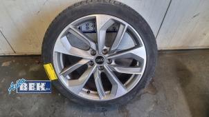 Begagnade Hjul + däck Audi Q2 (GAB/GAG) 2.0 30 TDI 16V Pris € 250,00 Marginaltabell erbjuds av Auto Bek