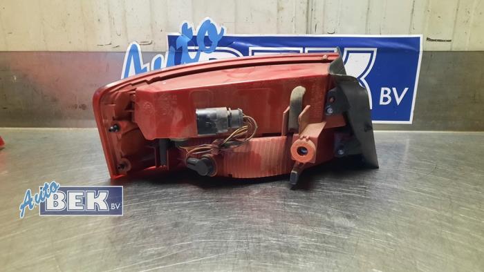 Baklykta, höger från en Audi A5 (8T3) 3.0 TDI V6 24V Quattro 2009