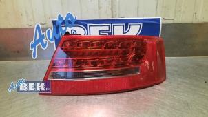 Begagnade Baklykta, höger Audi A5 (8T3) 3.0 TDI V6 24V Quattro Pris € 79,95 Marginaltabell erbjuds av Auto Bek