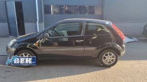 Gebruikte Portier 2Deurs links Ford Fiesta 5 (JD/JH) 1.3 Prijs op aanvraag aangeboden door Auto Bek