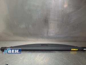 Gebruikte Bagageruimte Dekzeil Kia Niro I (DE) 1.6 GDI PHEV Prijs op aanvraag aangeboden door Auto Bek