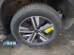 Begagnade Sporthjulsuppsättning + vinterdäck Kia Niro I (DE) 1.6 GDI PHEV Pris på förfrågan erbjuds av Auto Bek