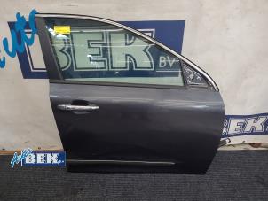 Gebruikte Portier 4Deurs rechts-voor Kia Niro I (DE) 1.6 GDI PHEV Prijs € 200,00 Margeregeling aangeboden door Auto Bek