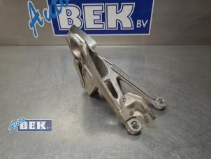 Begagnade Motorfäste BMW M2 (F87) 3.0 24V Competition Pris € 29,50 Marginaltabell erbjuds av Auto Bek