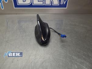 Gebruikte GPS Antenne Ford Focus 4 1.0 EcoBoost 12V Hybrid 155 Prijs € 50,00 Margeregeling aangeboden door Auto Bek