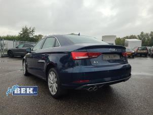 Używane Naroznik karoserii lewy tyl Audi A3 Limousine (8VS/8VM) 2.0 TDI 16V Cena na żądanie oferowane przez Auto Bek