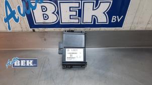 Begagnade Farthållardator Mercedes E (R207) E-350 CGI V6 24V BlueEfficiency Pris € 340,00 Marginaltabell erbjuds av Auto Bek