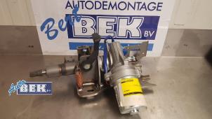 Begagnade Rattstångshölje (komplett) Renault Twingo II (CN) 1.2 16V LEV Pris € 165,00 Marginaltabell erbjuds av Auto Bek