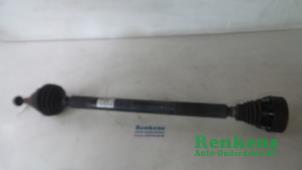 Begagnade Drivaxel, höger fram Volkswagen Touran (1T1/T2) 1.9 TDI 100 Pris € 40,00 Marginaltabell erbjuds av Renkens Auto-Onderdelen B.V.