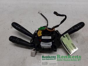 Gebruikte Combischakelaar Stuurkolom Alfa Romeo 156 Sportwagon (932) 2.0 JTS 16V Prijs € 65,00 Margeregeling aangeboden door Renkens Auto-Onderdelen B.V.